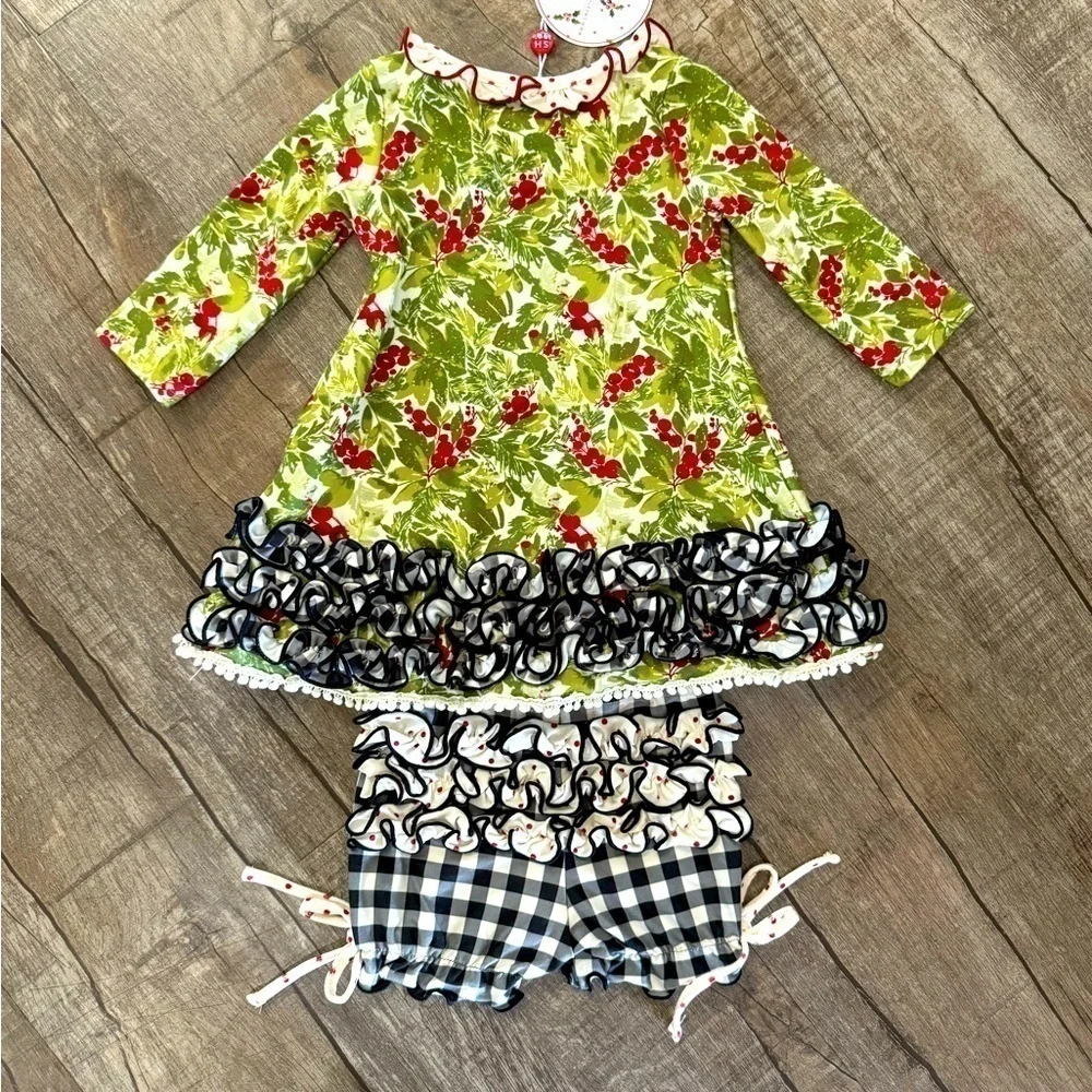 NWT Infant Sweet Honey Berry 2 piece Christmas Dress‎